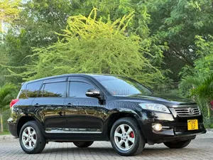 Toyota Vanguard 2011 Black