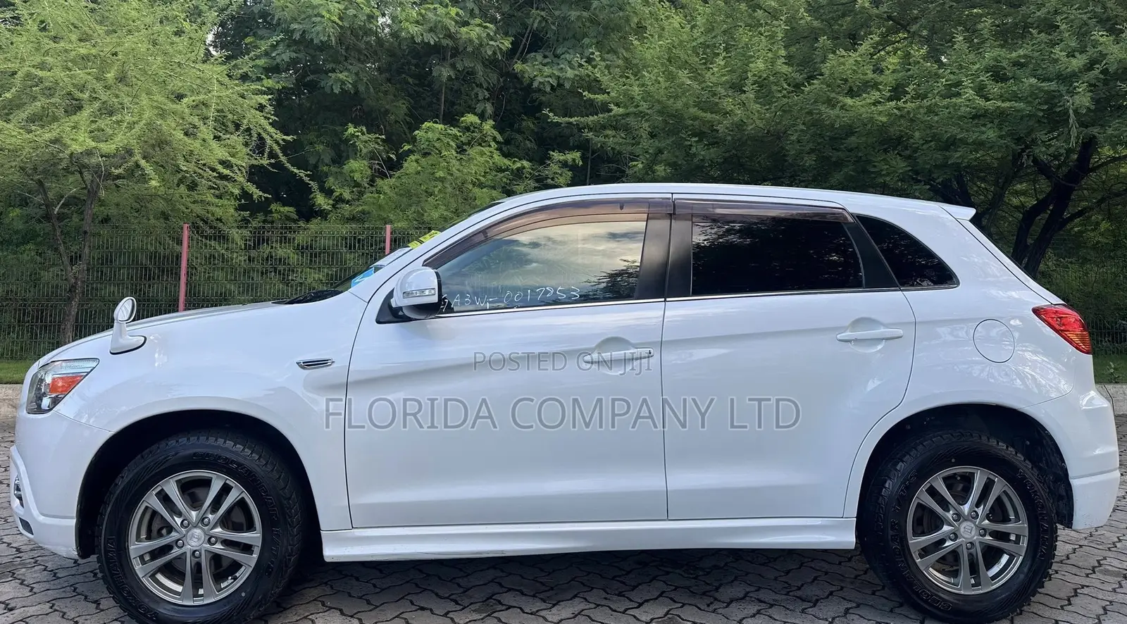 Mitsubishi RVR 2.0 2011 White