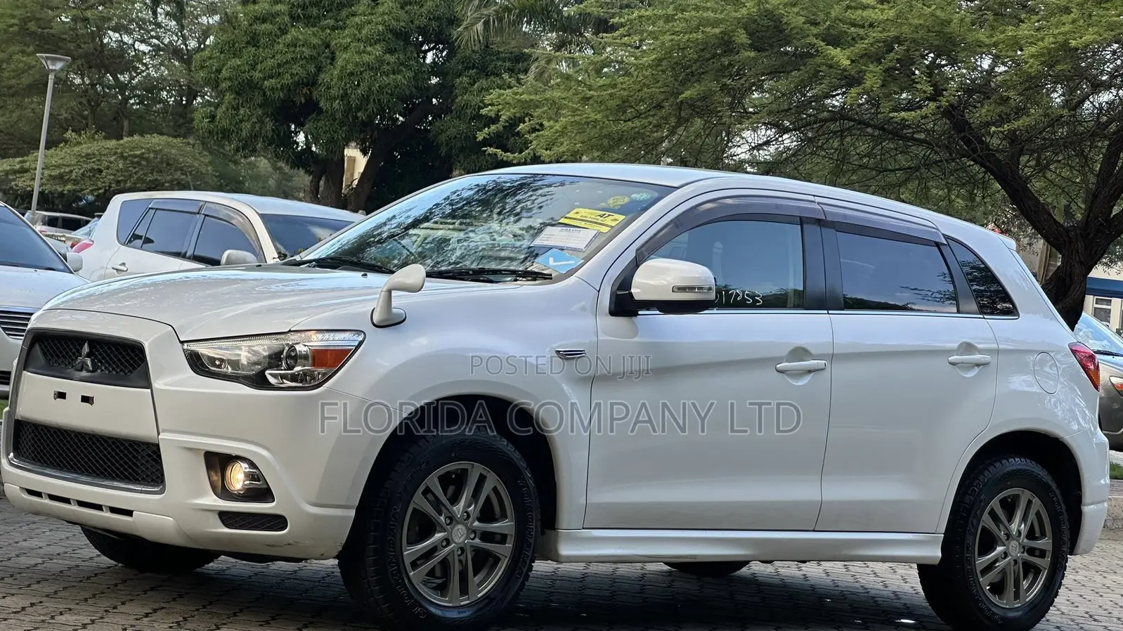 Mitsubishi RVR 2.0 2011 White
