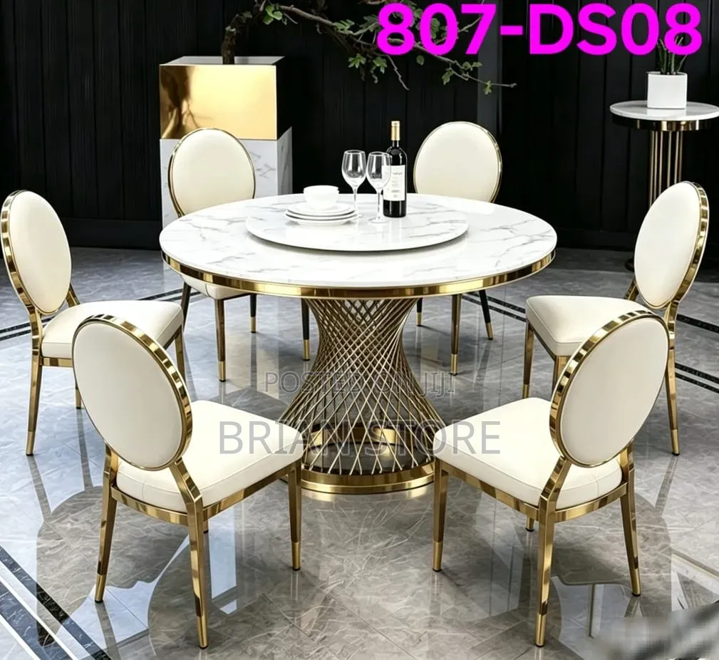 Luxurious Dinning Set With 6 Banquet Chairs
