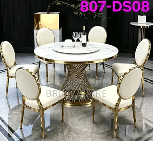 Luxurious Dinning Set With 6 Banquet Chairs