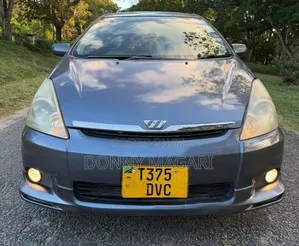 Toyota Wish 2005 Gray