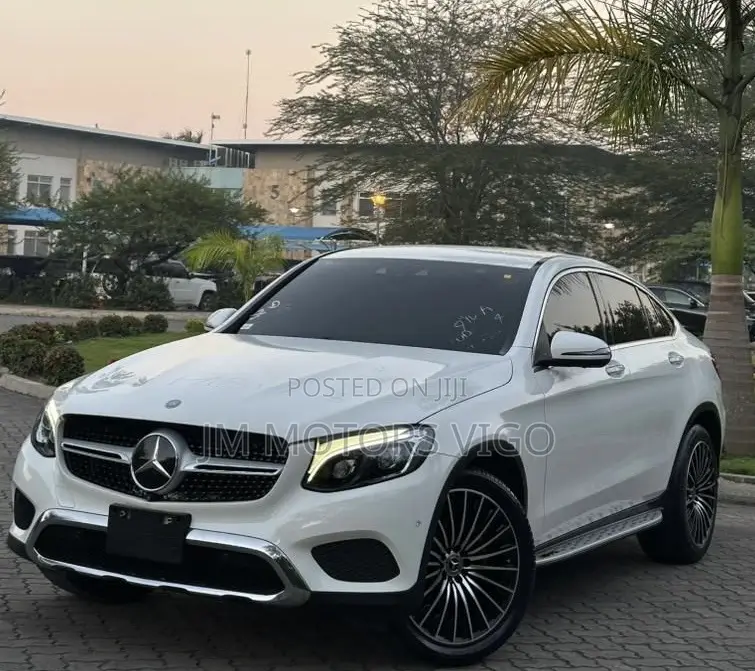 Mercedes-Benz GLC-Class 2018 White