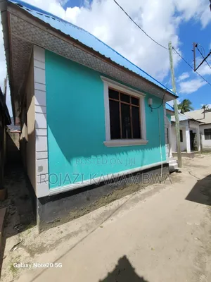 Nyumba Inauzwa
