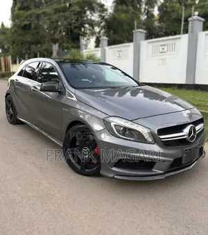 Mercedes-Benz A-Class 2014 Gray
