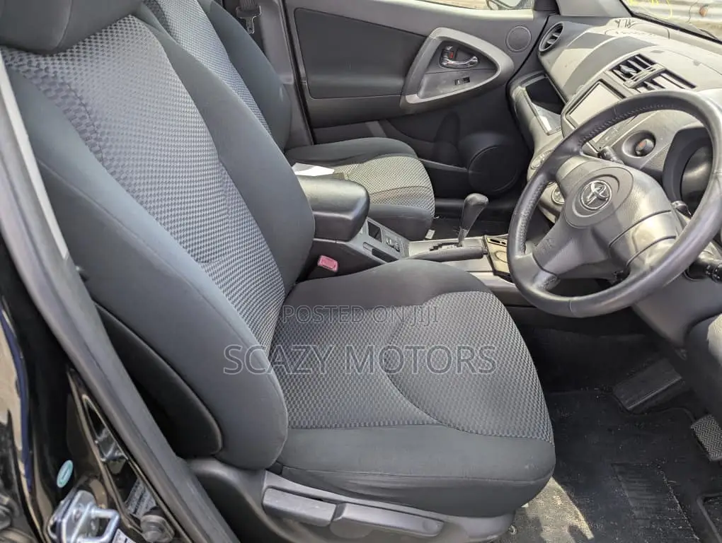 Toyota RAV4 2011 Black