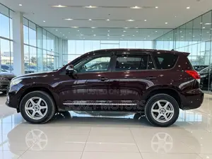 Toyota Vanguard 2010 Maroon