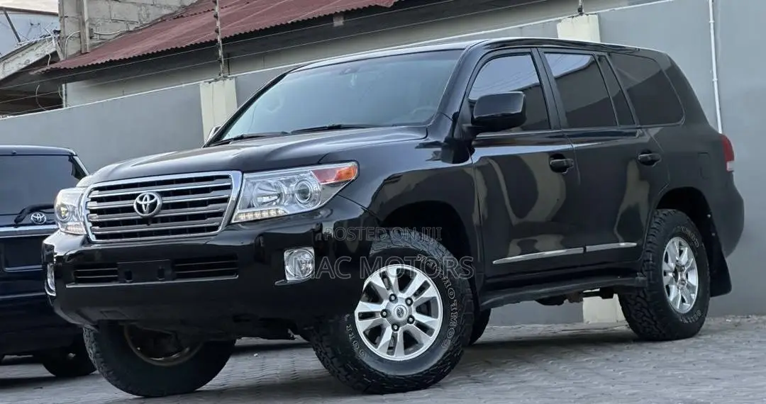 Toyota Land Cruiser 2013 Black