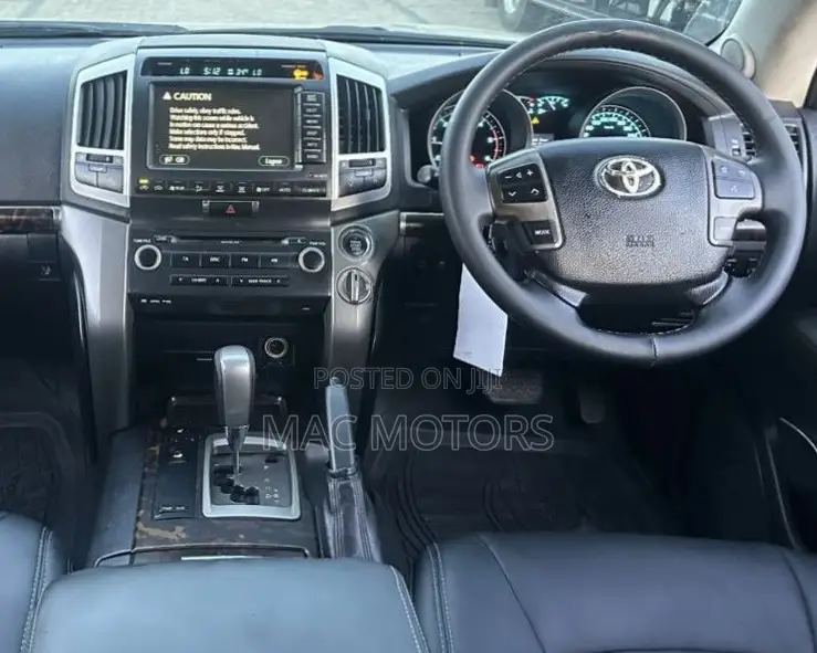 Toyota Land Cruiser 2013 Black