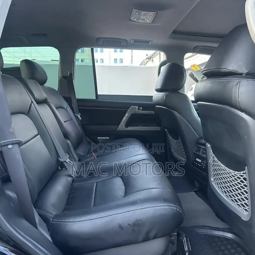 Toyota Land Cruiser 2013 Black