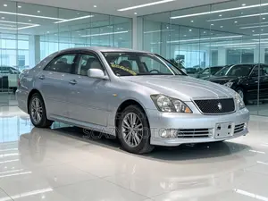 Toyota Crown Royale 2005 Silver