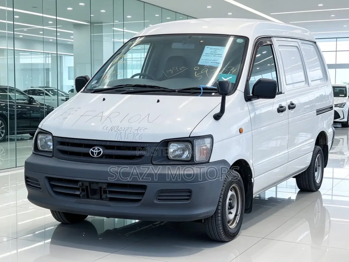 Toyota Noah 2003 White