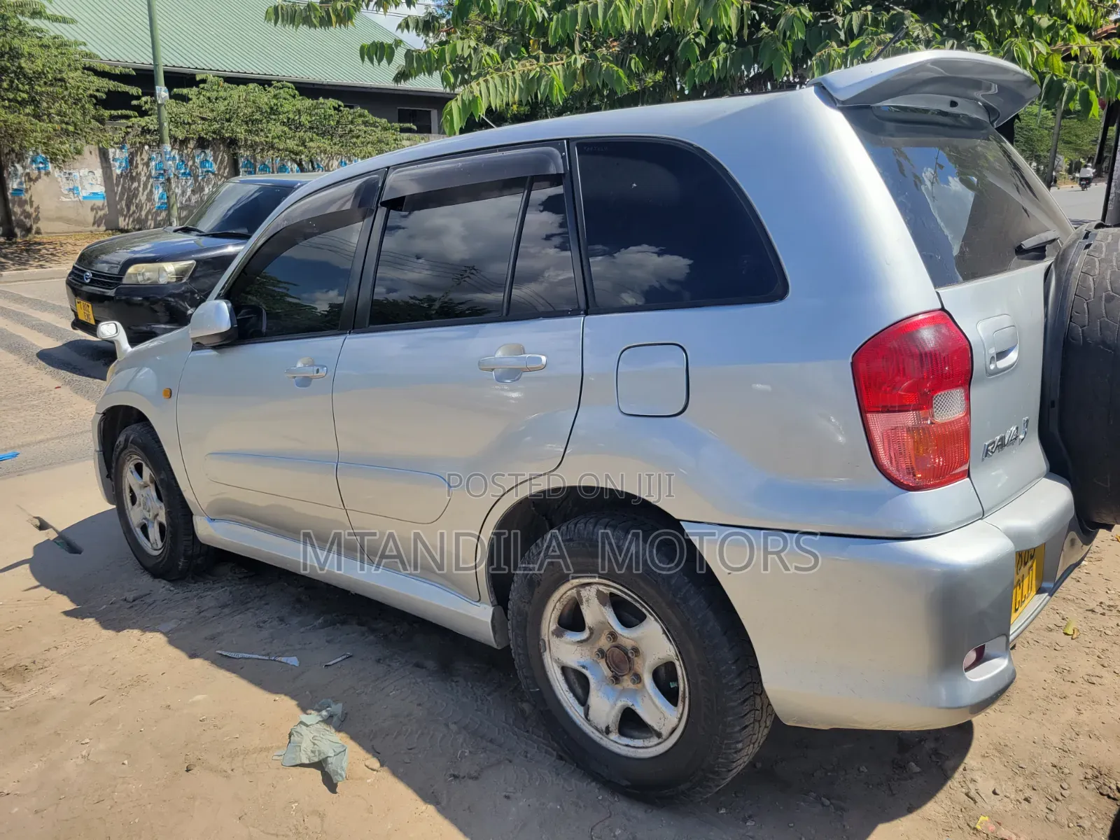 Toyota RAV4 2.0 Automatic 2005 Silver