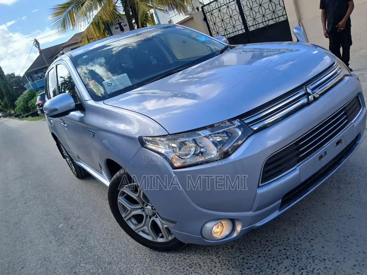 Mitsubishi Outlander 2.4 PHEV AWD 2013 Blue