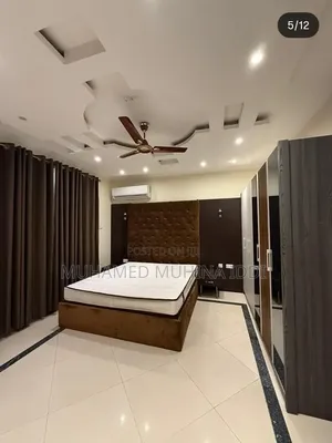 Furnished 4bdrm Villa in Villa, Ada Estate for rent