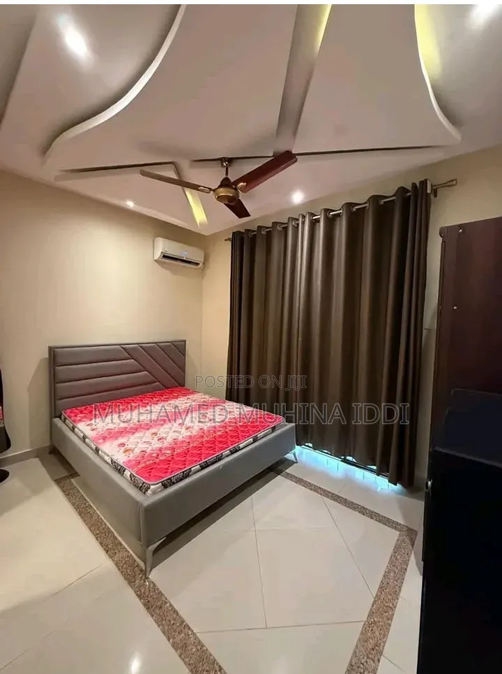 Furnished 4bdrm Villa in Villa, Ada Estate for rent