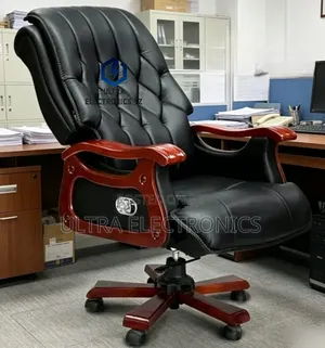 Best Leather Executive Office Chair With a Solid Wood Frame Adjustable