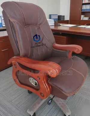 Best Leather Executive Office Chair With a Solid Wood Frame Adjustable