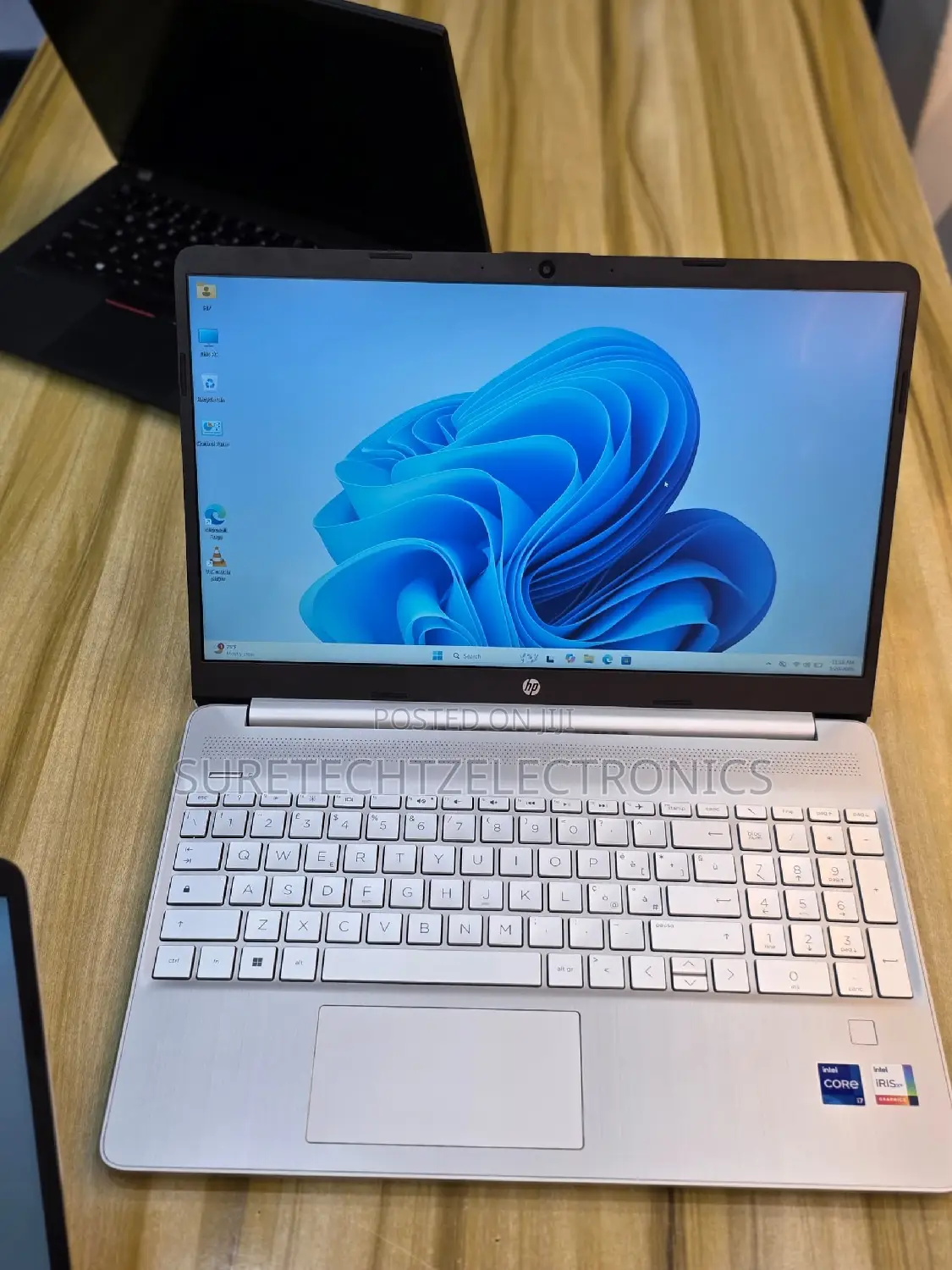 New Laptop HP 15s 16GB Intel Core i7 SSD 1T