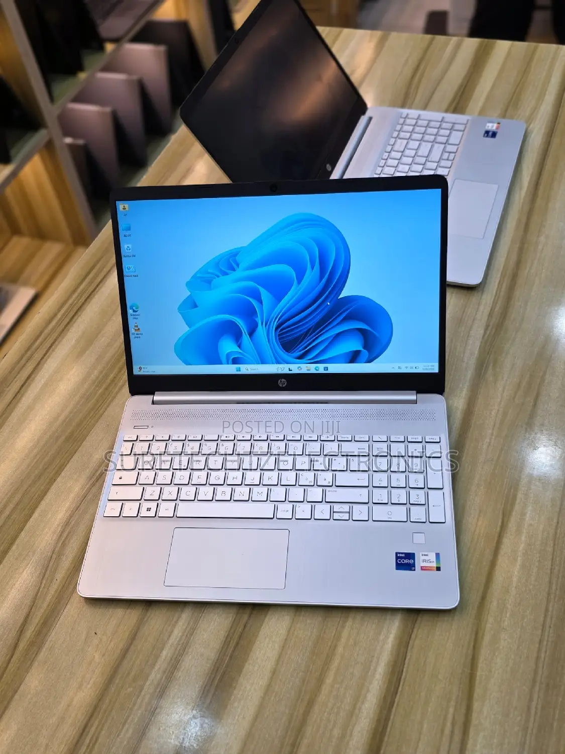 New Laptop HP 15s 16GB Intel Core i7 SSD 1T