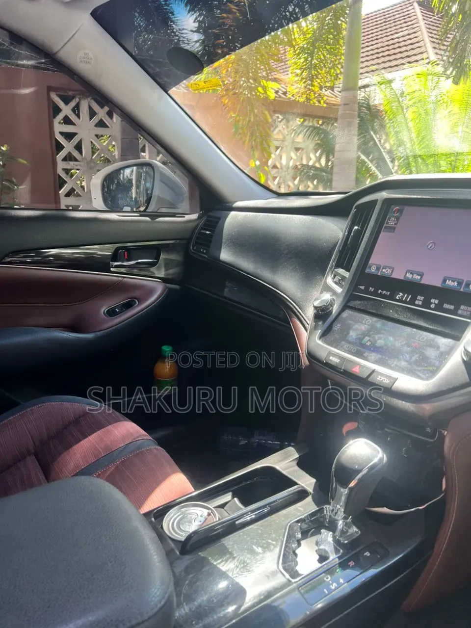 Toyota Crown 2015 White