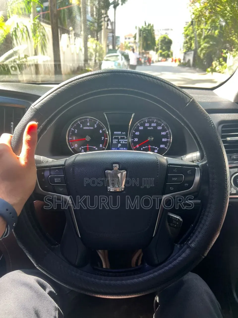 Toyota Crown 2015 White