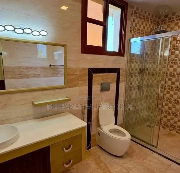 Furnished 3bdrm Villa in Ada Estate for rent