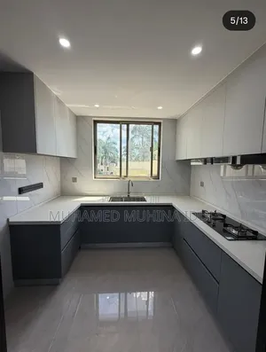3bdrm Apartment in Oyster Bay for rent