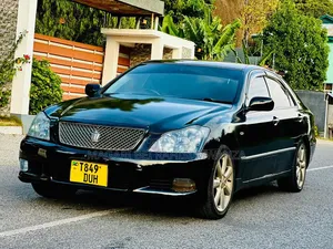 Toyota Crown Royale 2005 Black