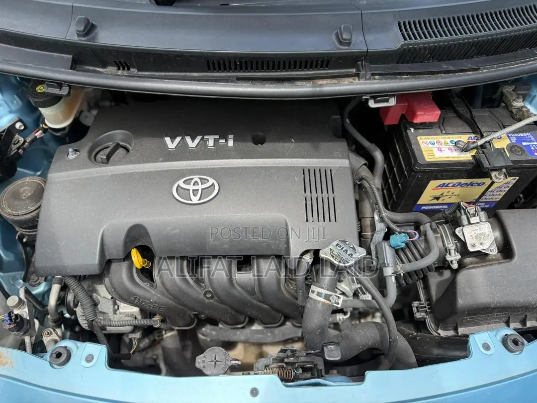 Toyota Vitz 1.5 FWD 5dr 2006 Blue