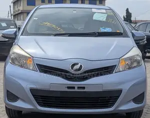 Toyota Vitz 2014 Blue
