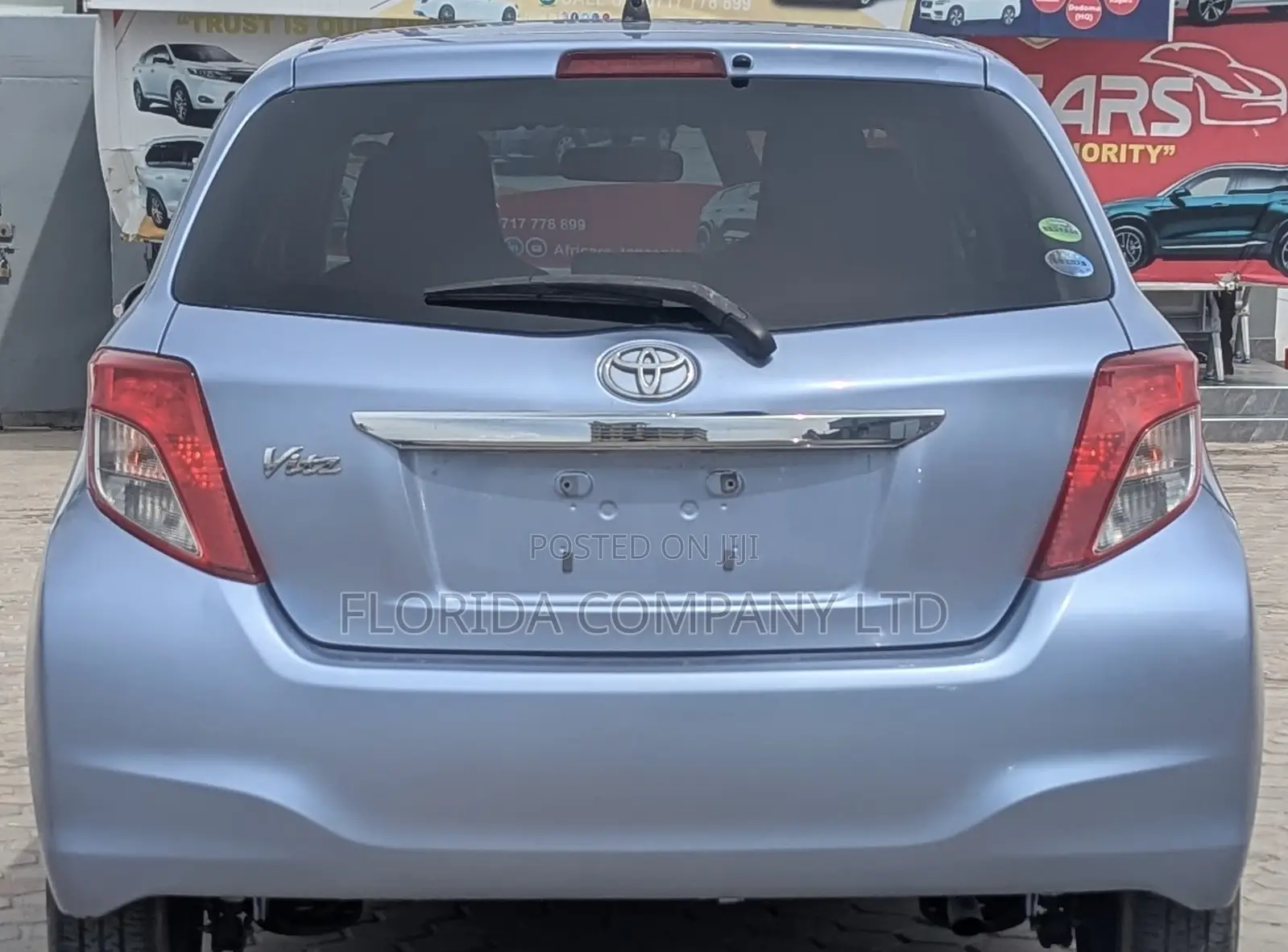 Toyota Vitz 2014 Blue