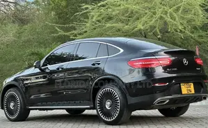 Mercedes-Benz GLC-Class 2017 Black
