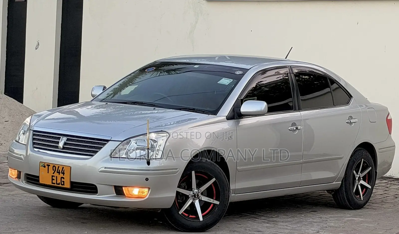 Toyota Premio 2005 Silver