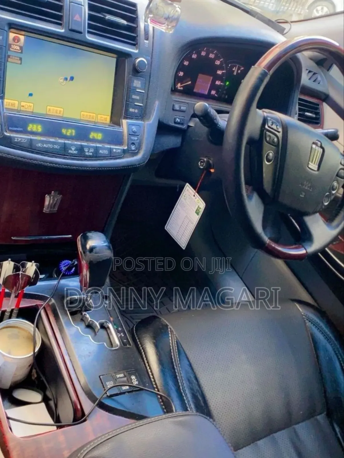 Toyota Crown 2009 Black