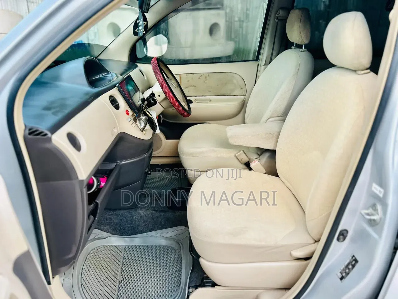 Toyota Sienta 2008 Silver