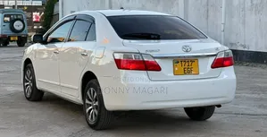 Toyota Premio 2009 White