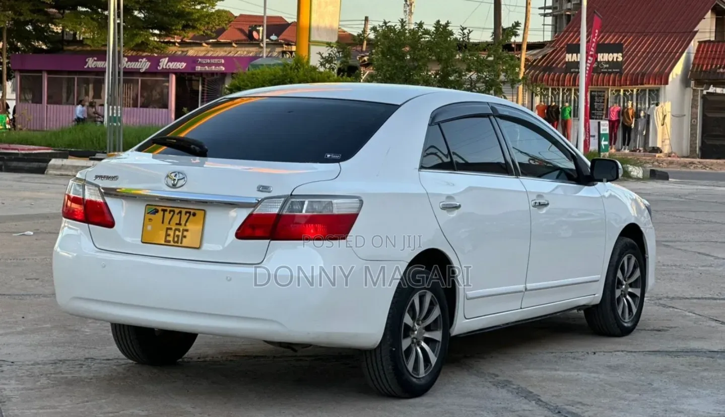 Toyota Premio 2009 White