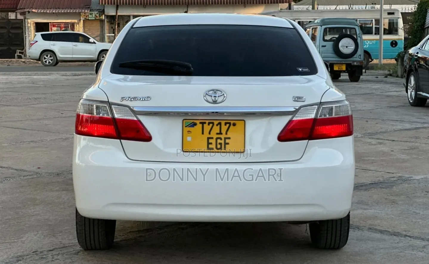 Toyota Premio 2009 White