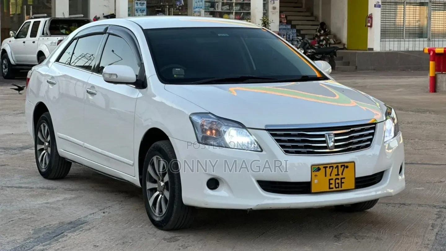 Toyota Premio 2009 White