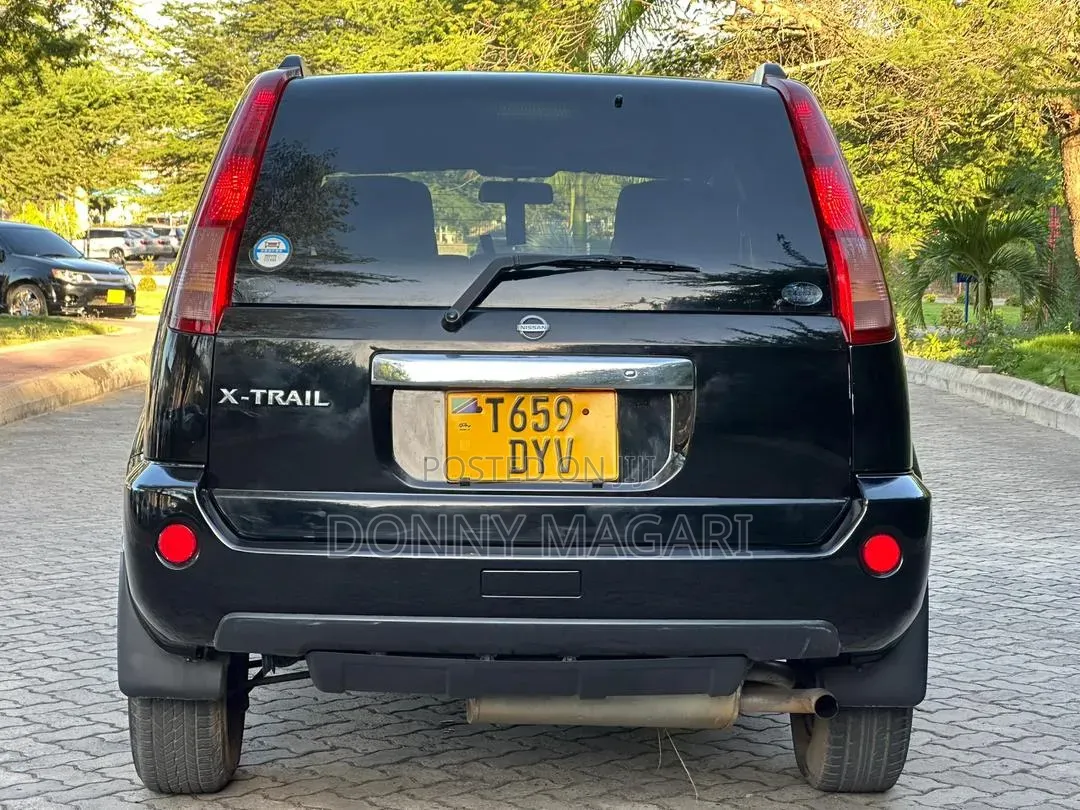 Nissan X-Trail 2005 Black