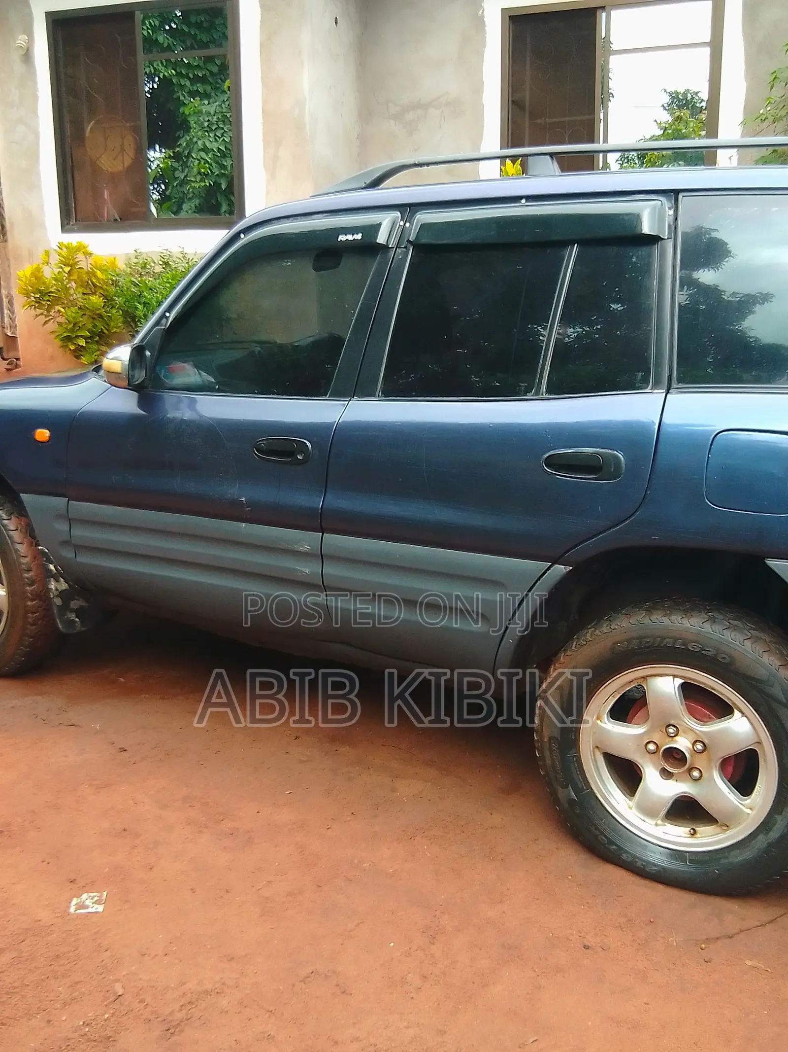 Toyota RAV4 Cabriolet 1998 Blue