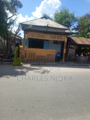 Nyumba Ya Ukonga Mazizini Inayofaa Kuwekeza Eneo La Kibiashara Inauzwa