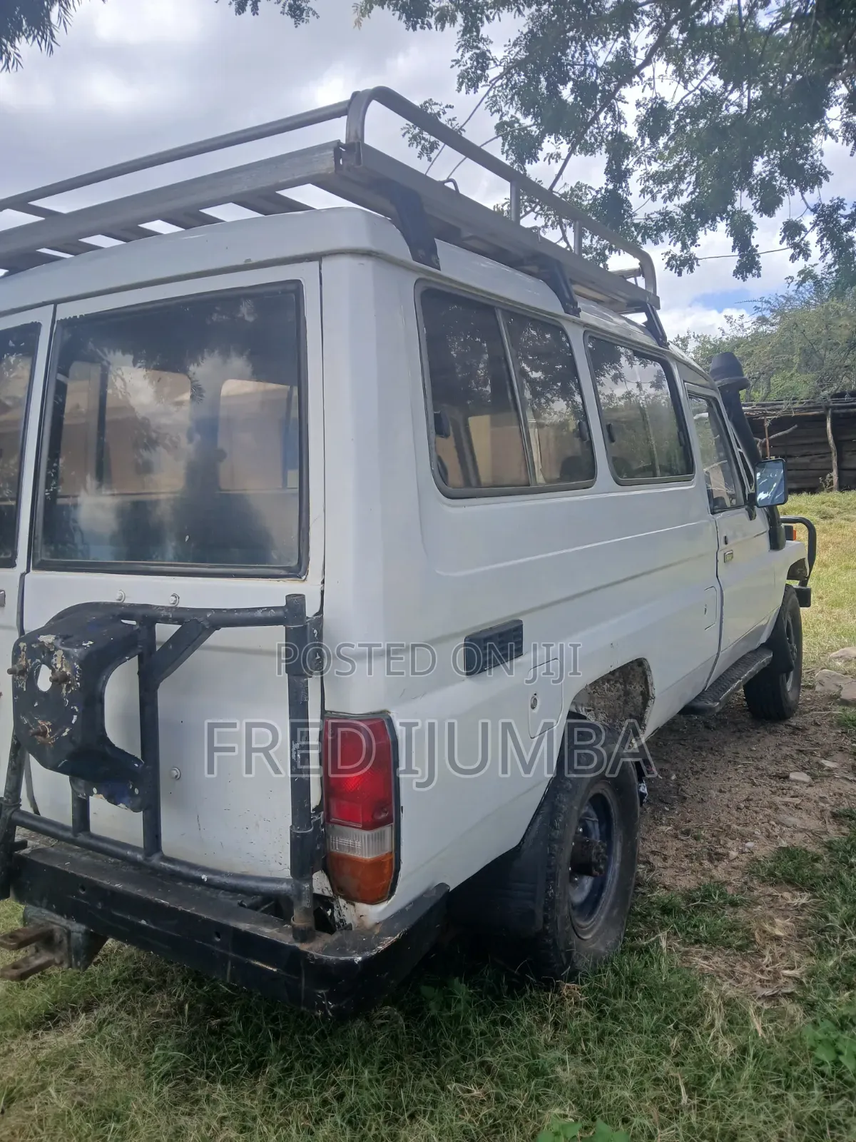 Toyota Land Cruiser 70 1991 White