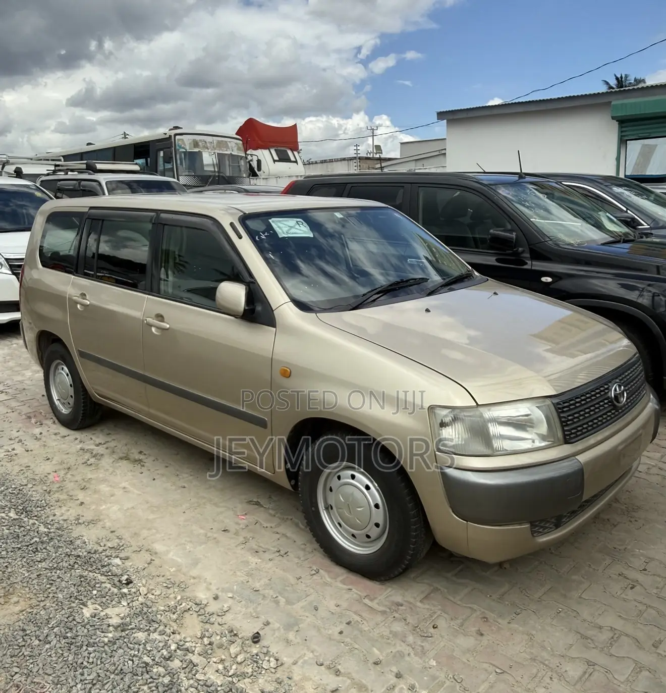 Toyota Probox 2006 Gold
