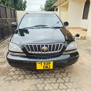 Toyota Harrier 1999 Black