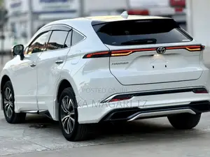 Toyota Harrier 2021 White