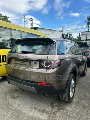Land Rover Discovery 2015 Beige