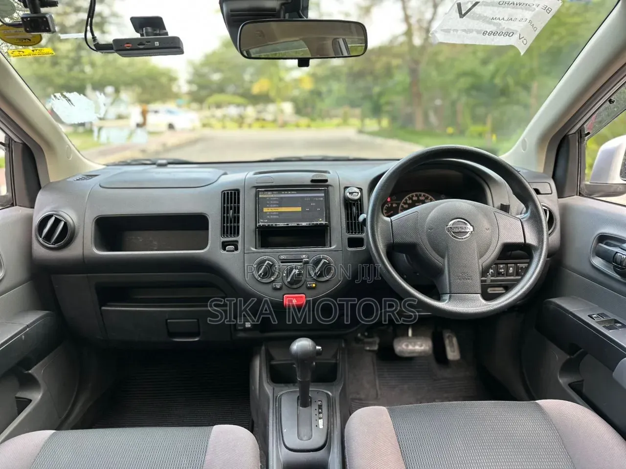 Nissan Advan 2020 Silver