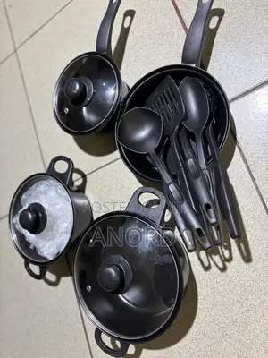 Seti Ya Vyombo Vya Kupikia 13 Vipande - Non-stick Sufuria Set Mpya